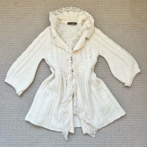 Vintage cream white cottagecore lace cardigan